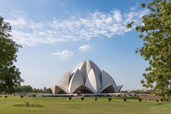 Delhi Local Full Day Tour by Car - Lotus Temple Delhi