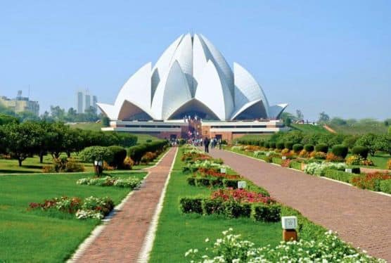 Golden Triangle Tour 5 Nights 6 Days - Lotus Temple Delhi