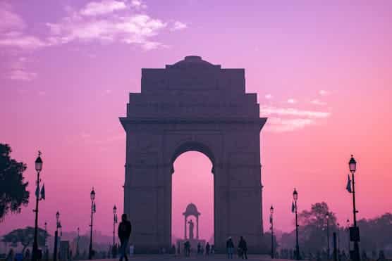 Golden Triangle Tour with Udaipur - India Gate Delhi
