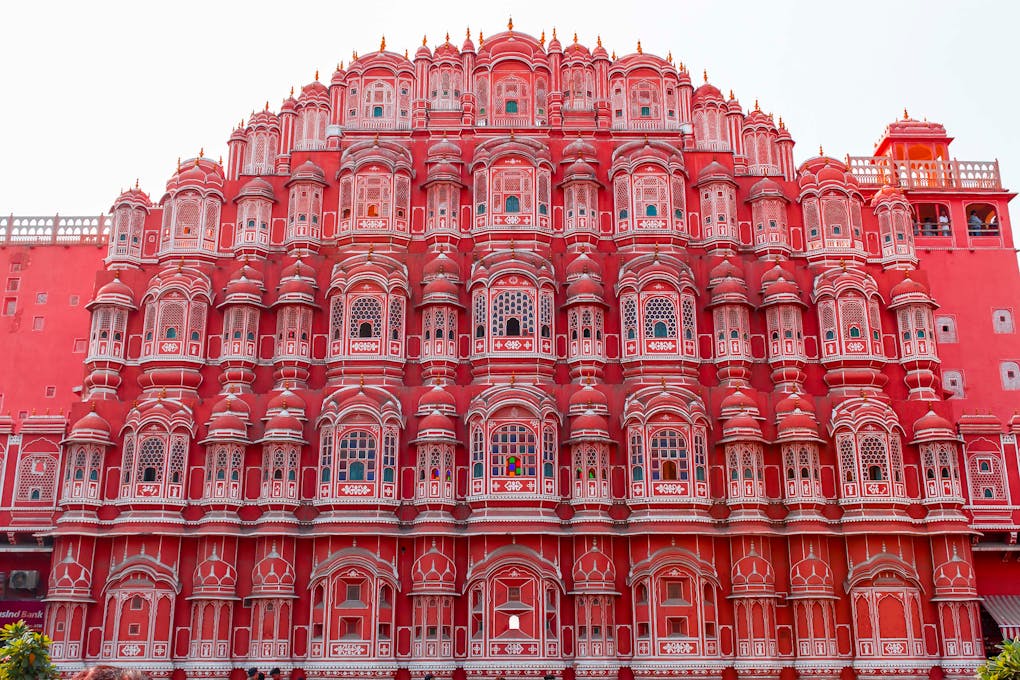 6 Nights 7 Days Golden Triangle Tour With Varanasi - Hawa Mahal Jaipur Rajasthan - India Bon Voyage