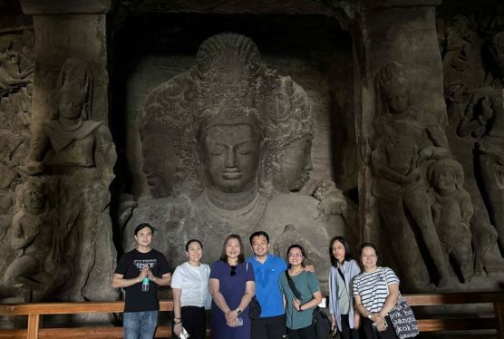 Mumbai Tour Packages - Elephanta Cave Mumbai