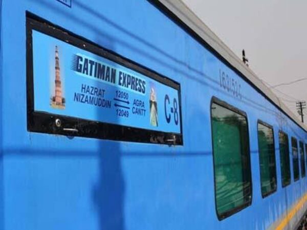 Taj Mahal Day Trip by Train from Delhi (Gatimaan Express)
