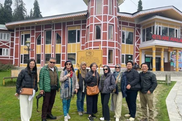 6 Days 5 Nights Kashmir Tour Packages