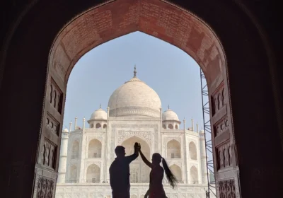 Overnight Taj Mahal Tour by Car