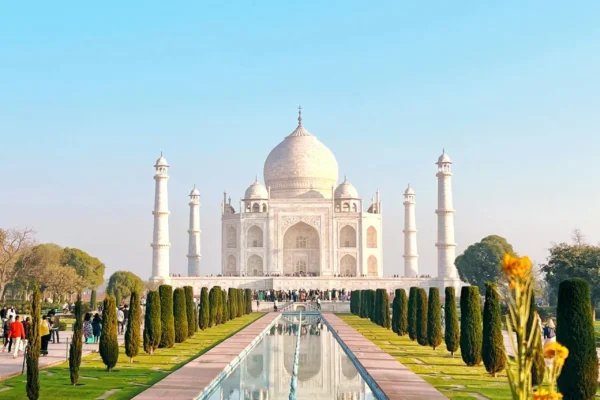 Sunrise Taj Mahal Tour by Car