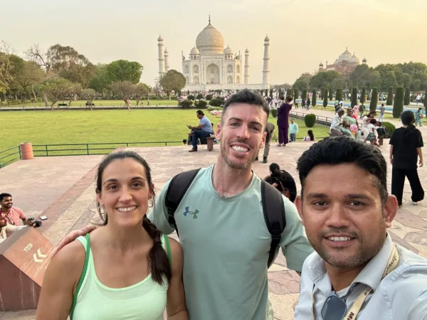 Taj Mahal & Agra Fort Tour